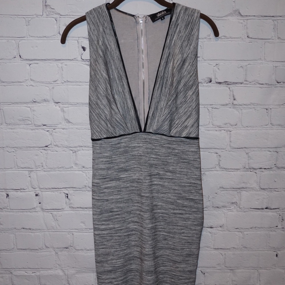 🔶Lulu Low Cut Dress 🔶